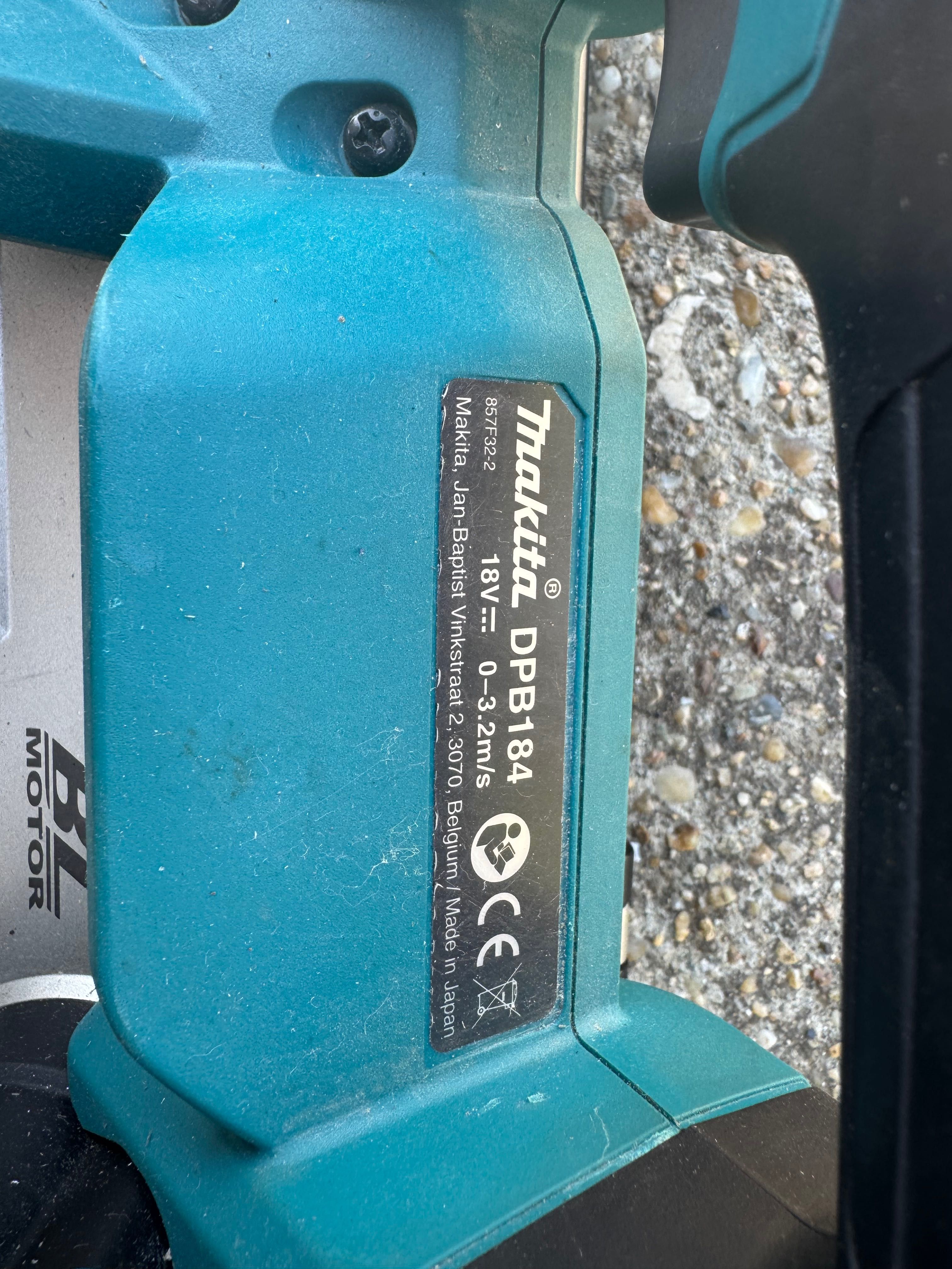 Makita dpb184. 18 волта лентов трион