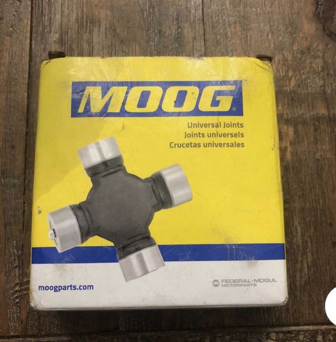 PB/Moog 235 Universal Joint - PB/Moog 235 Универсален шарнир