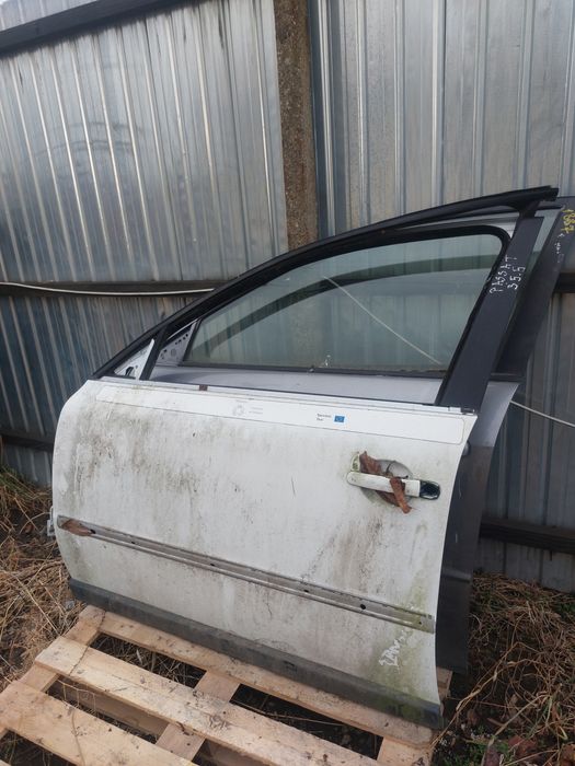 usa stanga fata volkswagen passat b5.5 2004