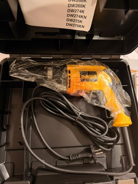 Винтоверт/Шуруповерт Dewalt