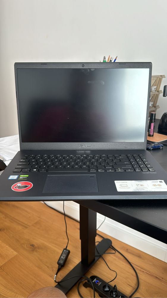 Laptop Performant Asus X571GT-AL147