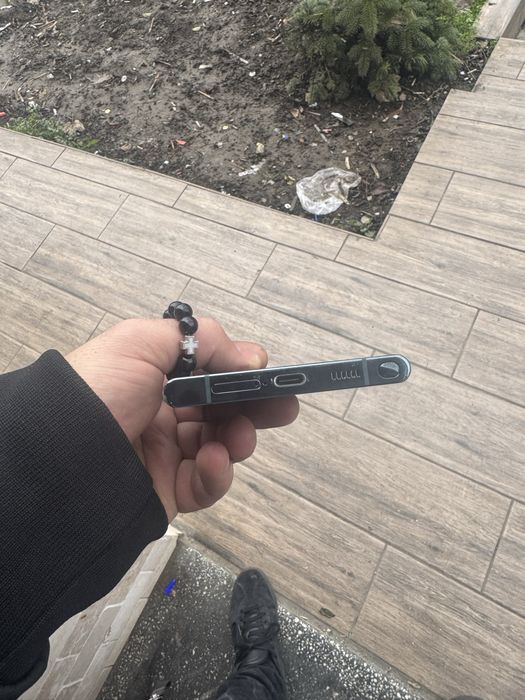 Vand Samsung S22 ultra,128gb,impecabil,tinut in husă