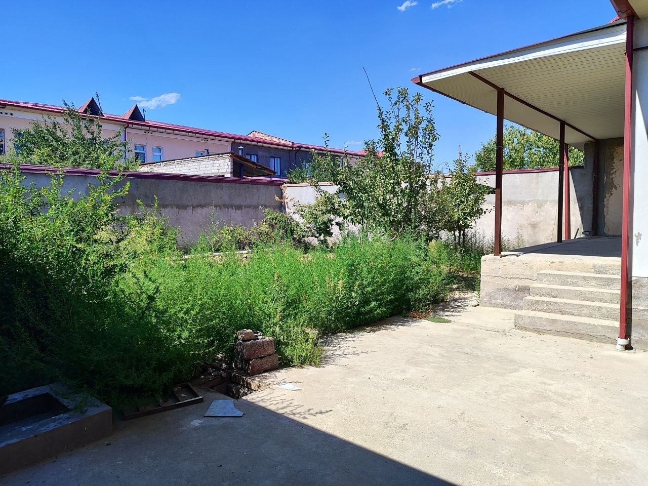 Arendaga hovli Toshkent, food city yonida