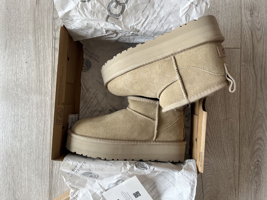 Ugg Mini Platform