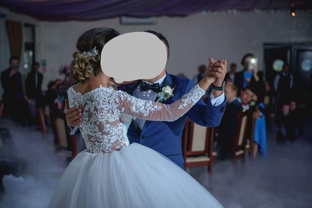 Vand rochie de mireasa