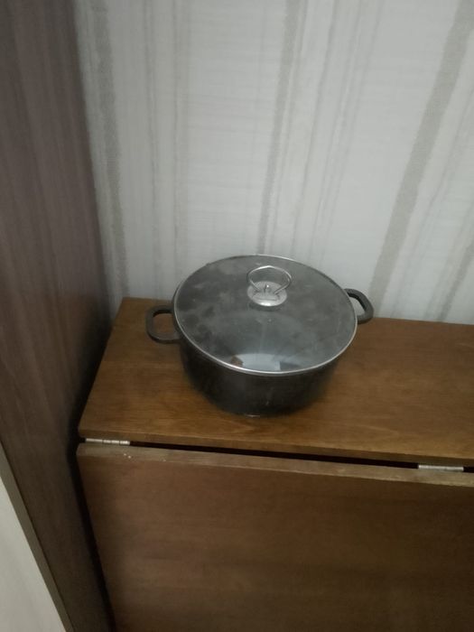 Продам посуду б/у