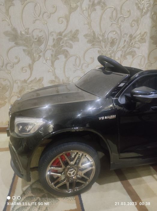 Bolalar elektrocar
Bolalar elekromobili
Le