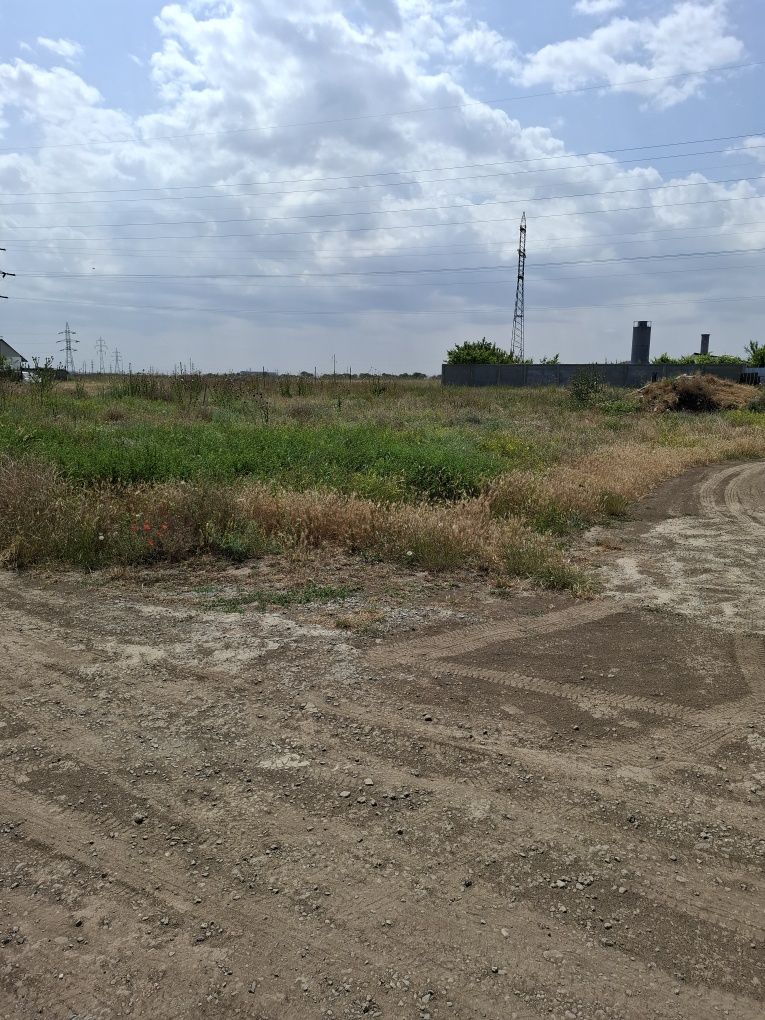 400mp , ideal pentru casă