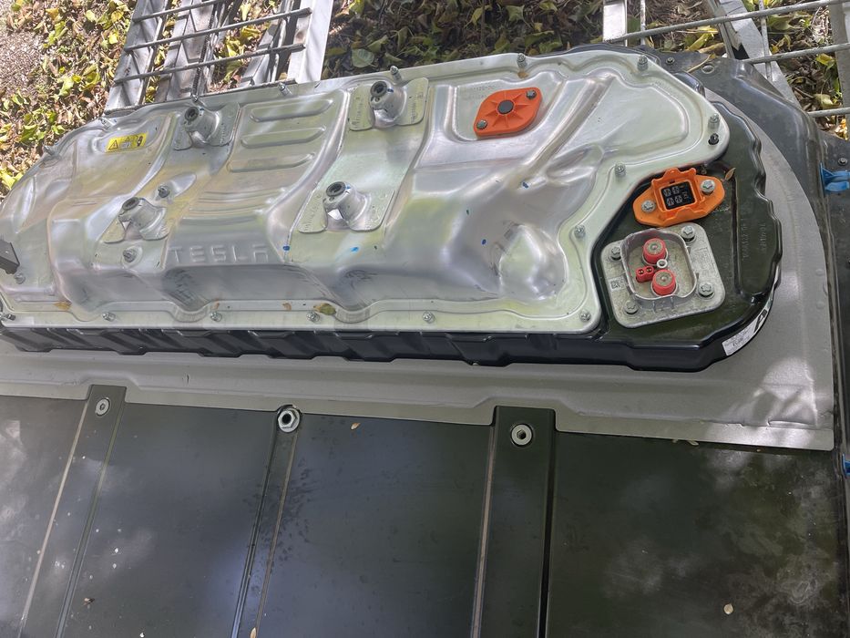 Батерия за Тесла Модел 3 AWD Long range