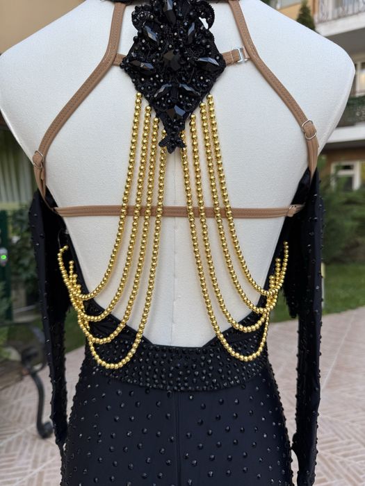 Рокля за спортни танци