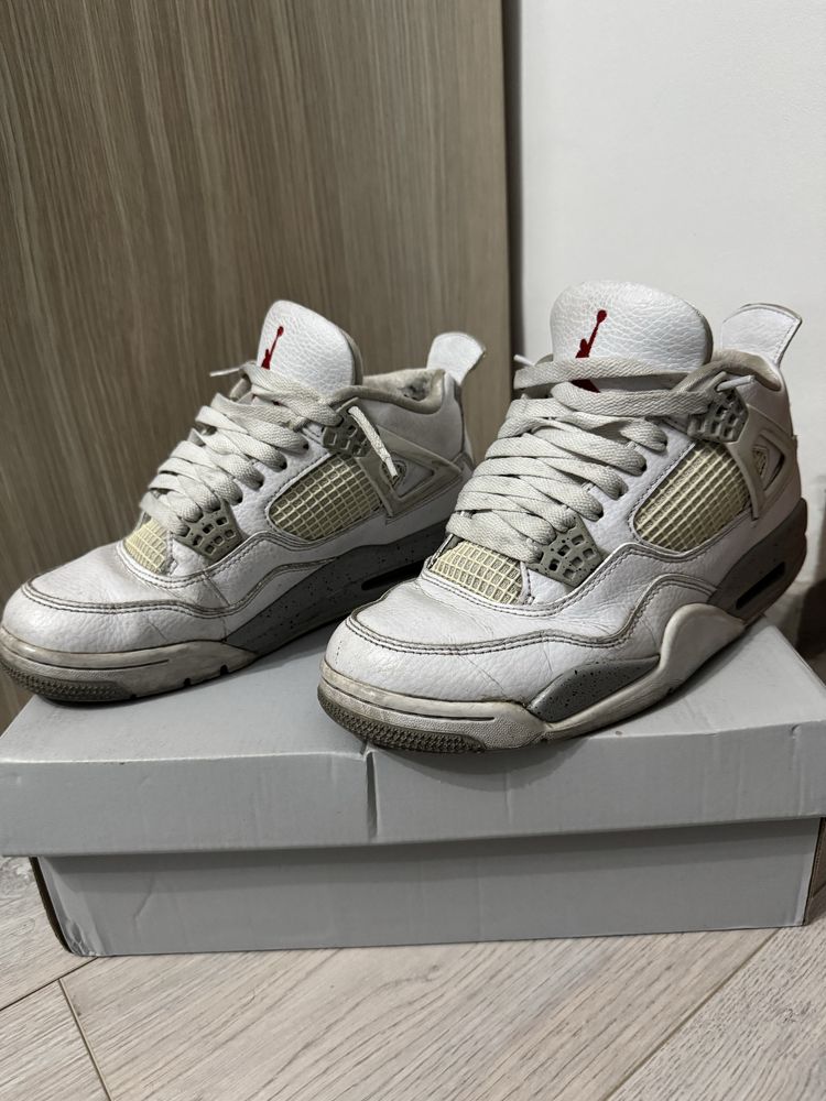 Adidasi jordan 4 de vanzare!!