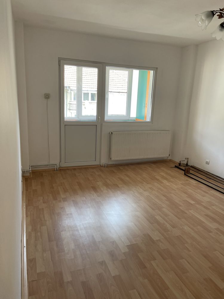 Apartament 2 camere Sinaia