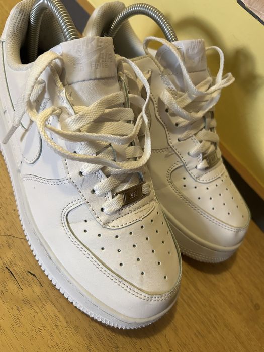 Adidasi air force 1