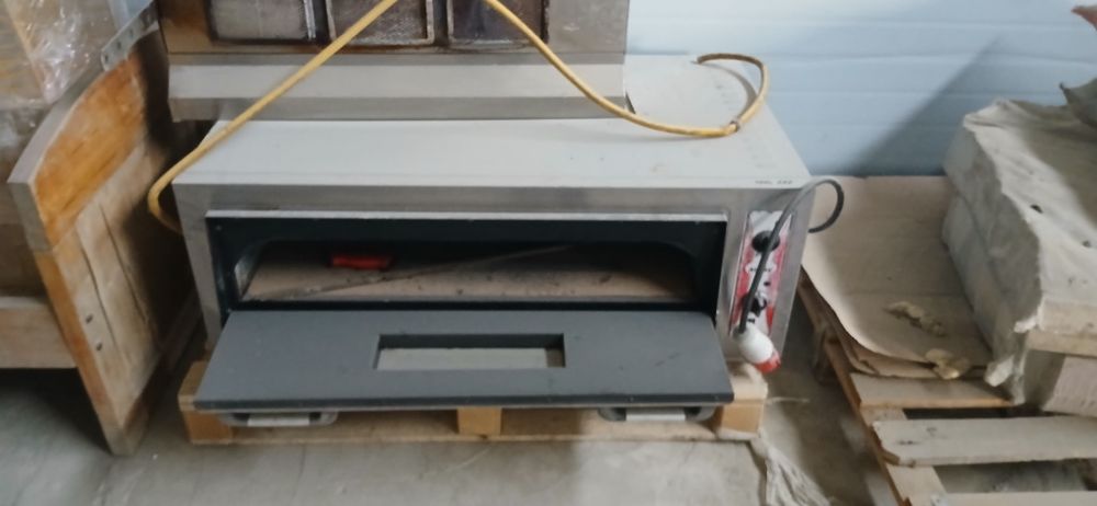 Продаётся печка и лаваш аппарат сотилади