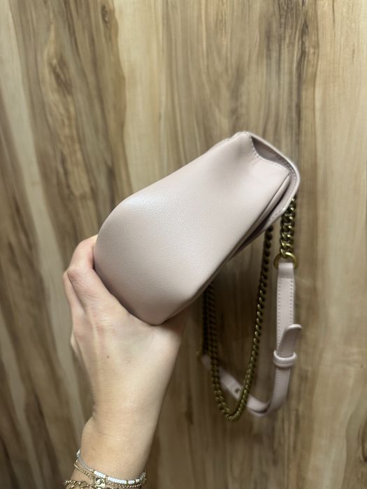 Pinko чанта пудра