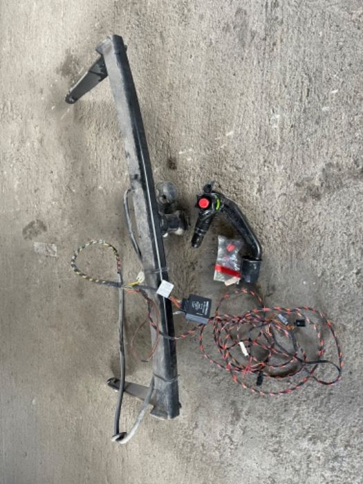 Carlig remorcare Vw Passat B6 break original Westfalia demontabil