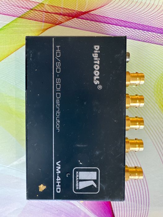 Kramer VM-4HD – Distribuitor video profesional HD/SD-SDI (1x4)