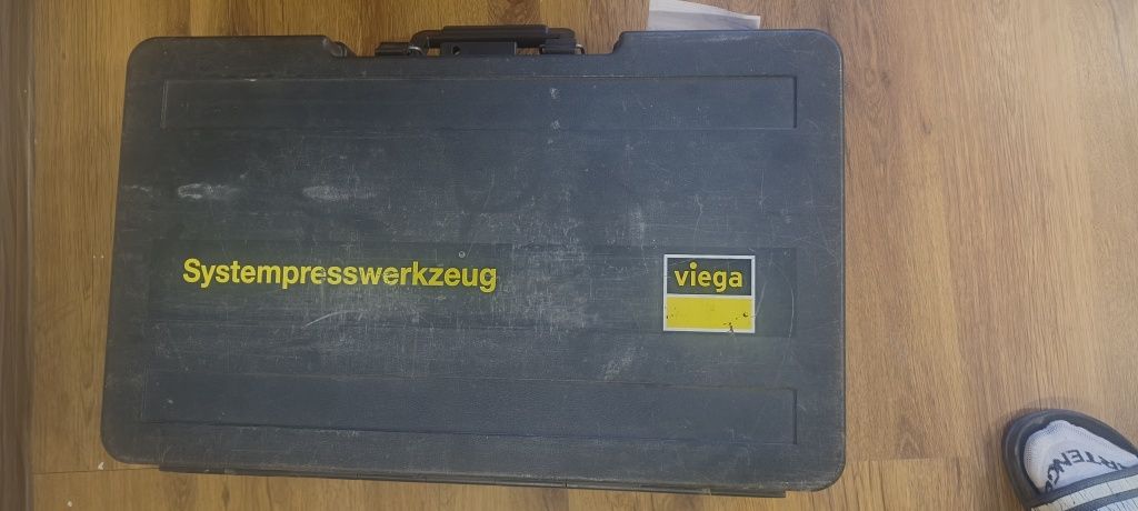 Viega presa picco