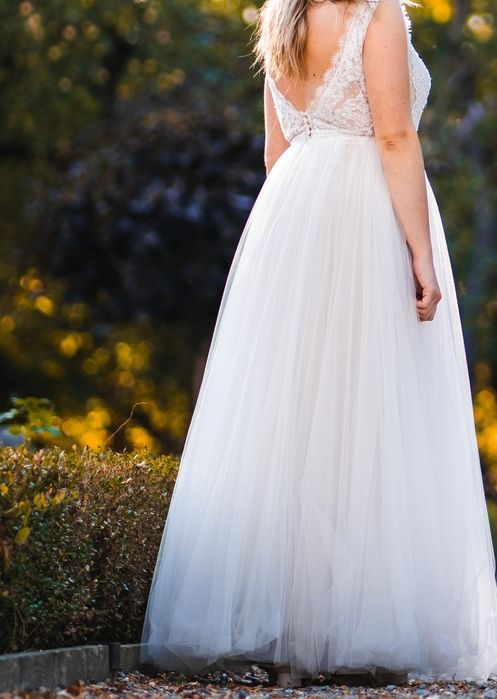 Se vinde, rochie de mireasa.