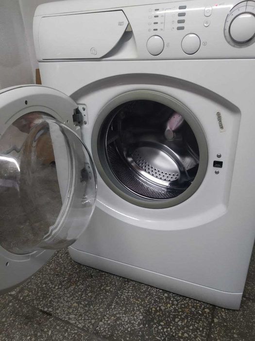 Перална машина Ariston