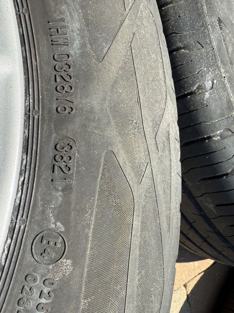 Roti originale Bmw X3 225/60/17 Continental vara DOT3821