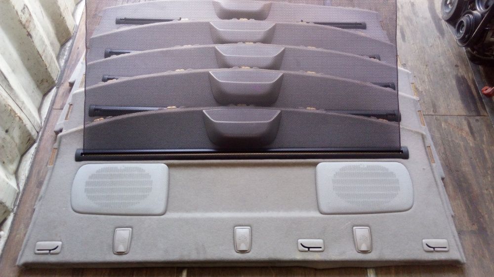 Продам полка задняя с шторкой Toyota Camry 30-35 ACV30