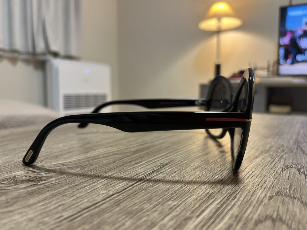 TOM FORD tf874 01b