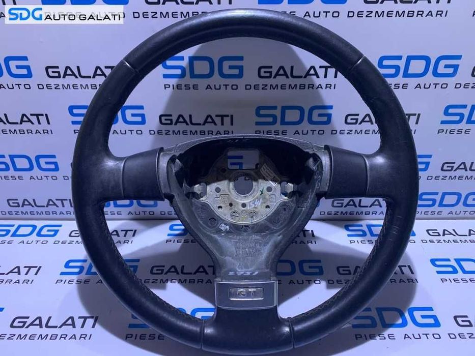 Volan Piele in 3 Spite VW Golf 5 GT 2004 - 2008 Cod: 1K0419091CJ / 1K0419091M