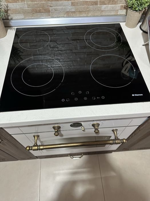 Vand cuptor si plita electrică Hansa