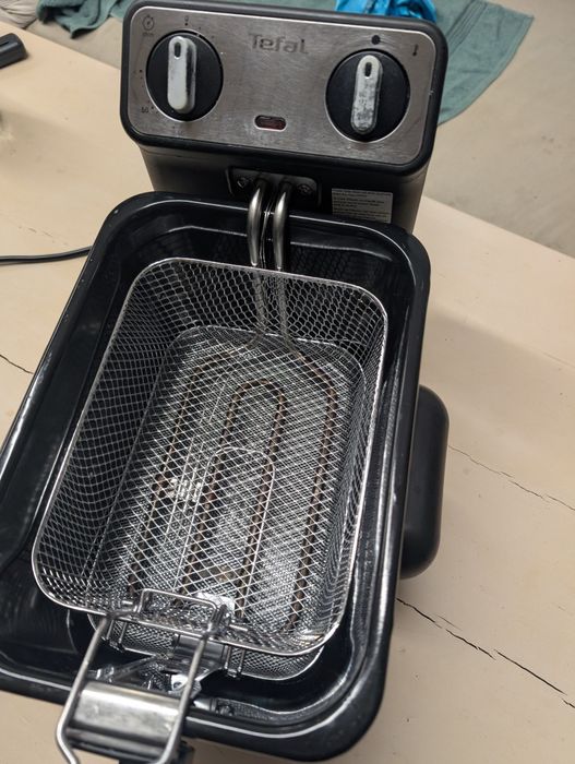 Friteuza Tefal 3L