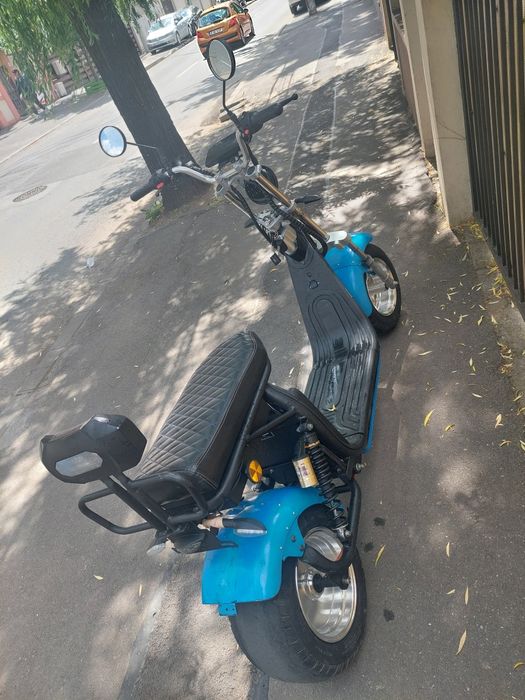 Scuter electric acte de 25 km