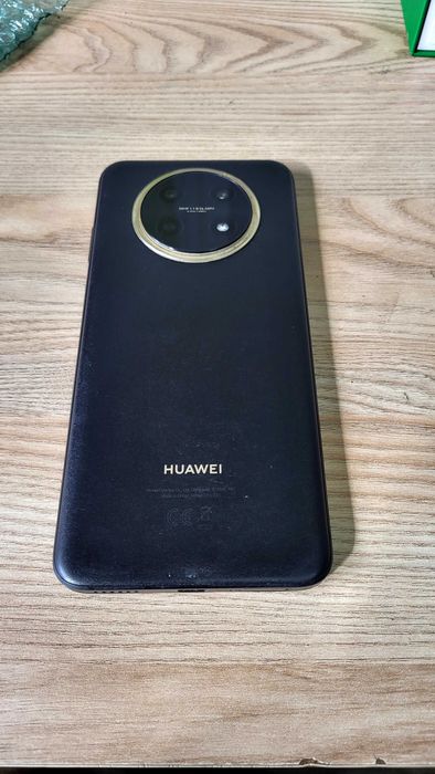 Продавам: Huawei nova y91