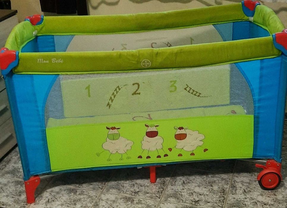 Детска кошара за сън и игра