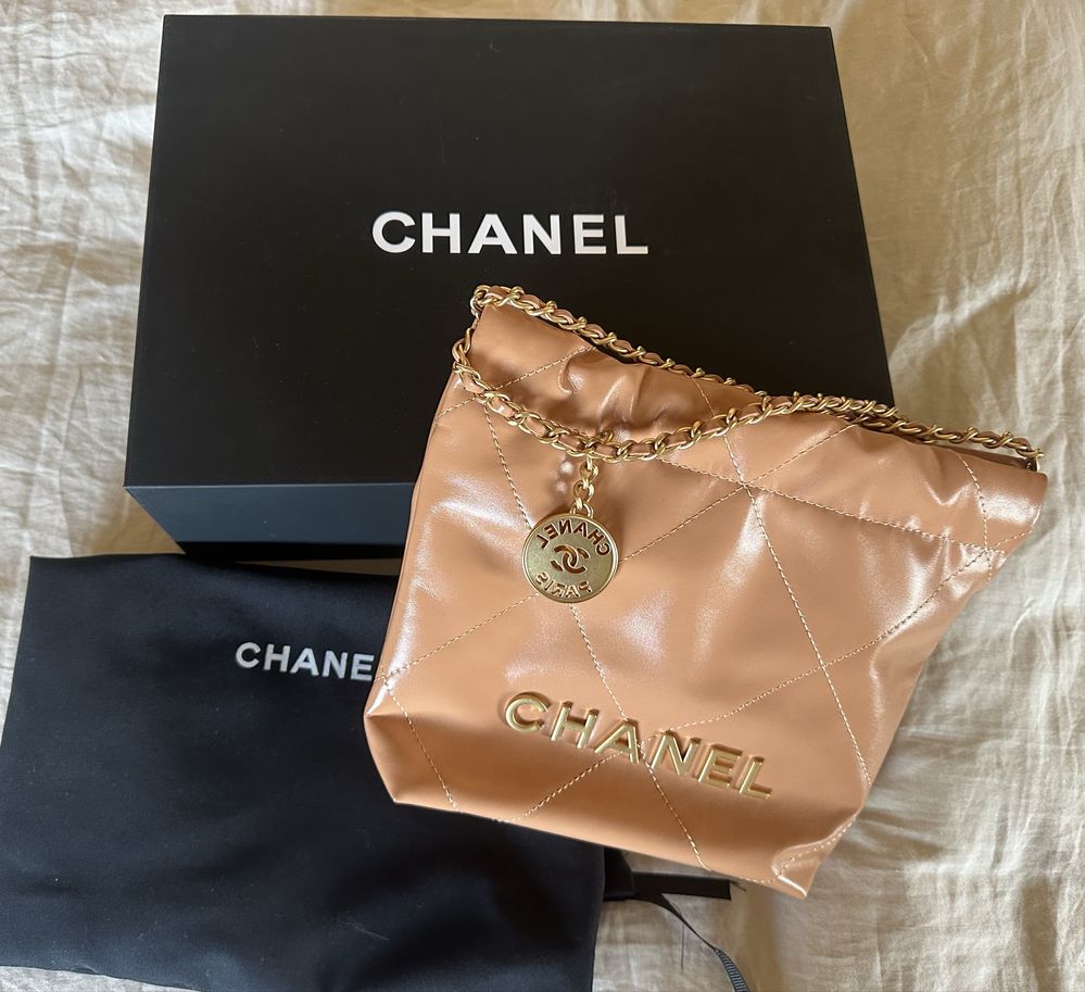 Chanel mni 22 чанта
