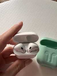 Airpods 1. Аирподс 1 + чехол. Оригинал.