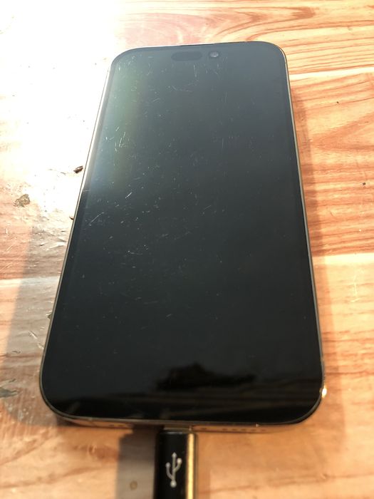 Оригинален дисплей от телефон iPhone 14 pro apple