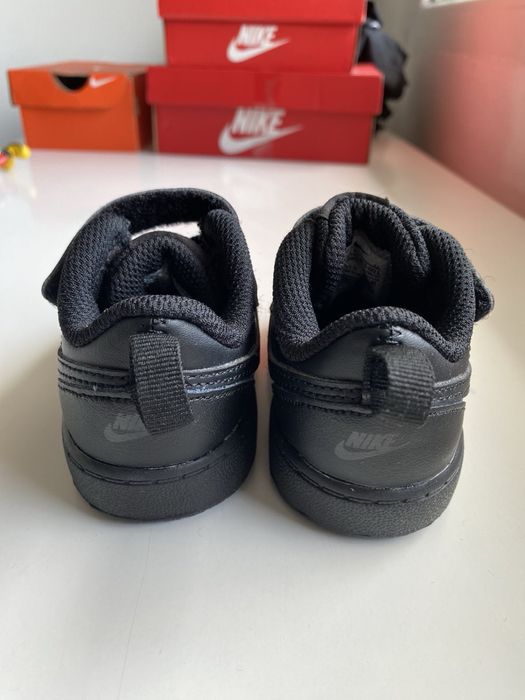 Маратонки NIKE