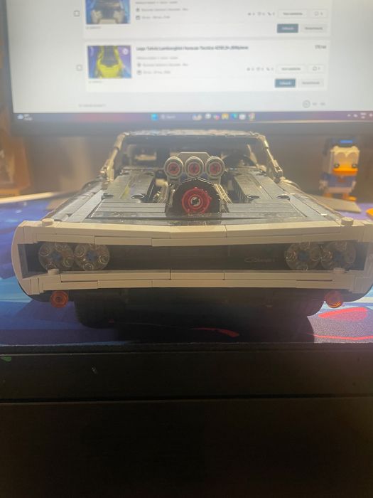 Lego Tehnic:Don's Dodge Charger 42111,1077piese,10+,Fast & Furios