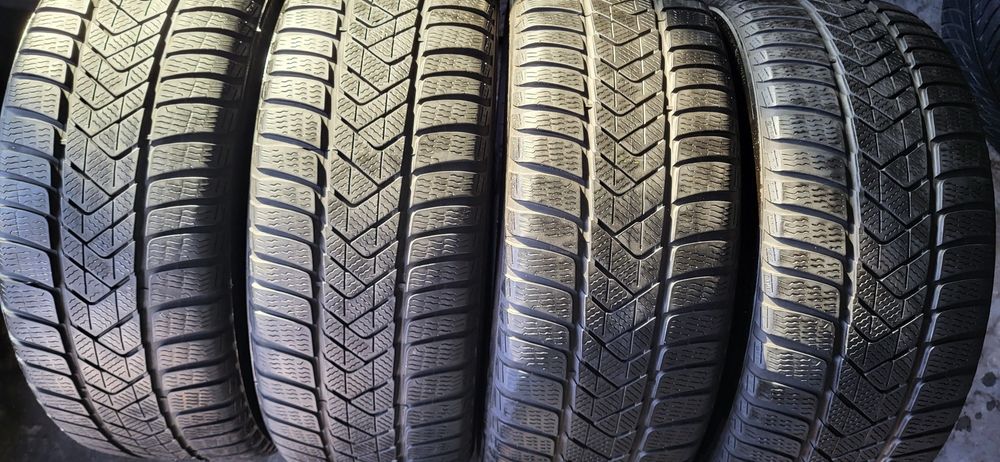 4 anvelope 225 45 18 pirelli runflat iarna bmw 2022