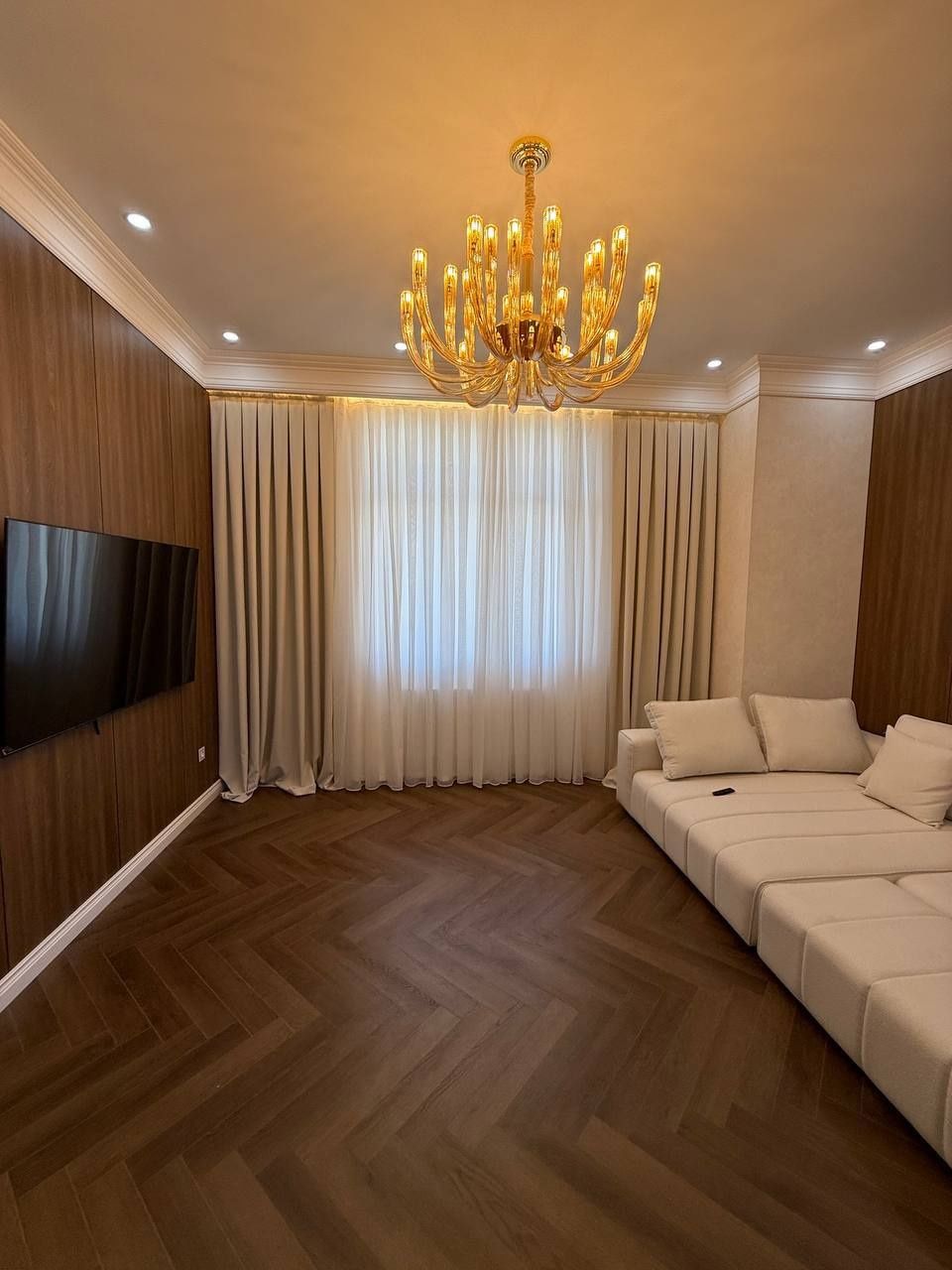Продается 4х ком квартира, ЖК Империал, ор-р: метро Ойбек, 110 м²