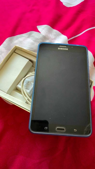 Tableta Samsung cu sim impecabila