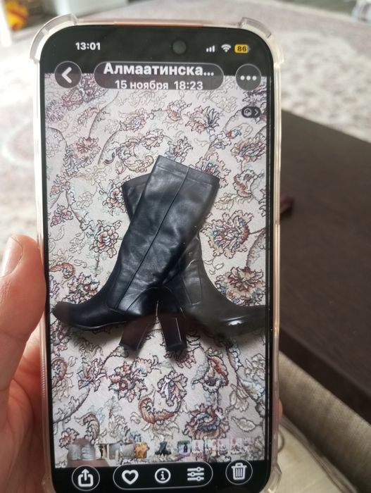 Продам новые сапоги женские