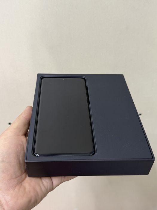 Vivo x200 ultra 16gb + 512gb