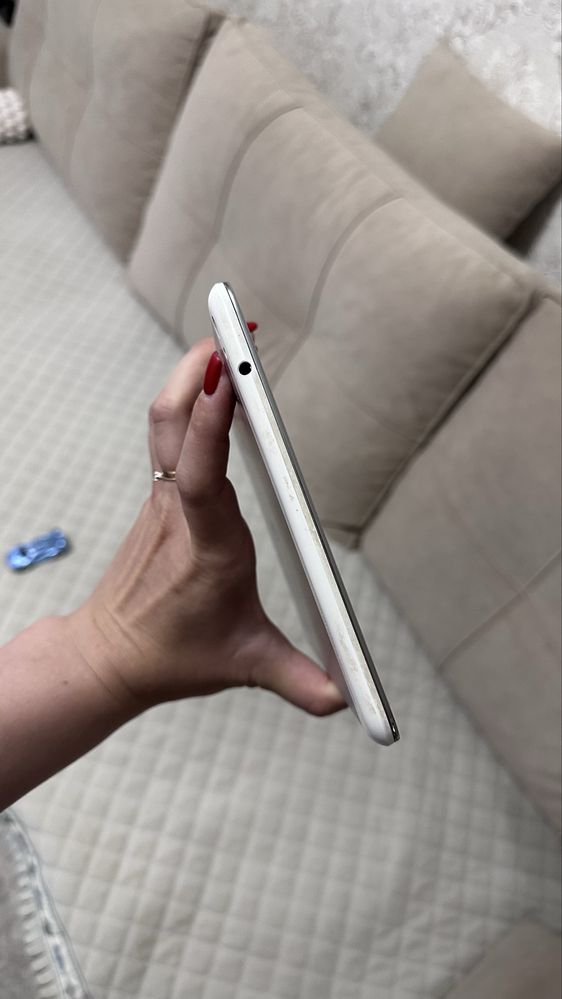 Планшет HUAWEI MediaPad T1 10