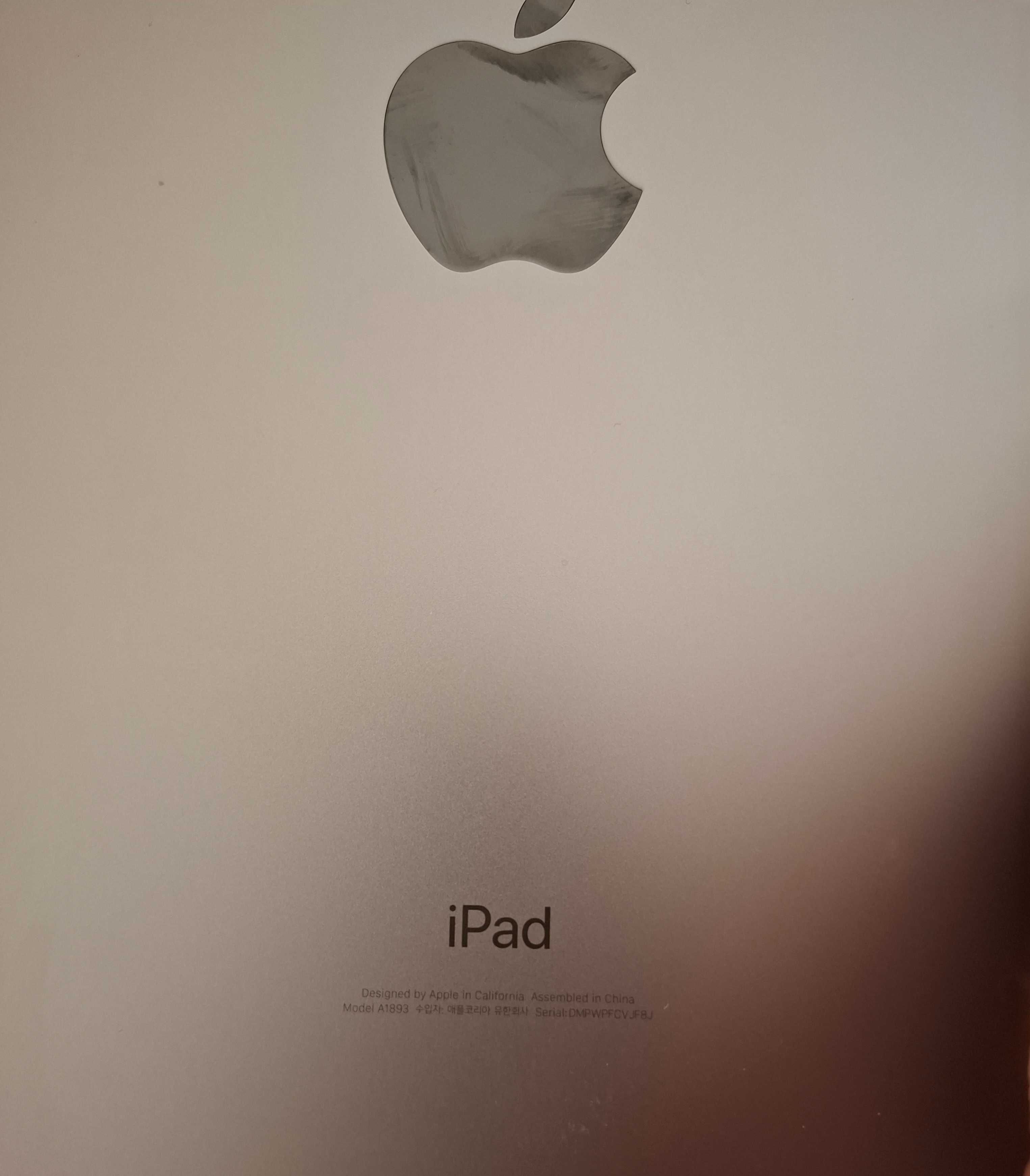 iPad-6 32GB планшет