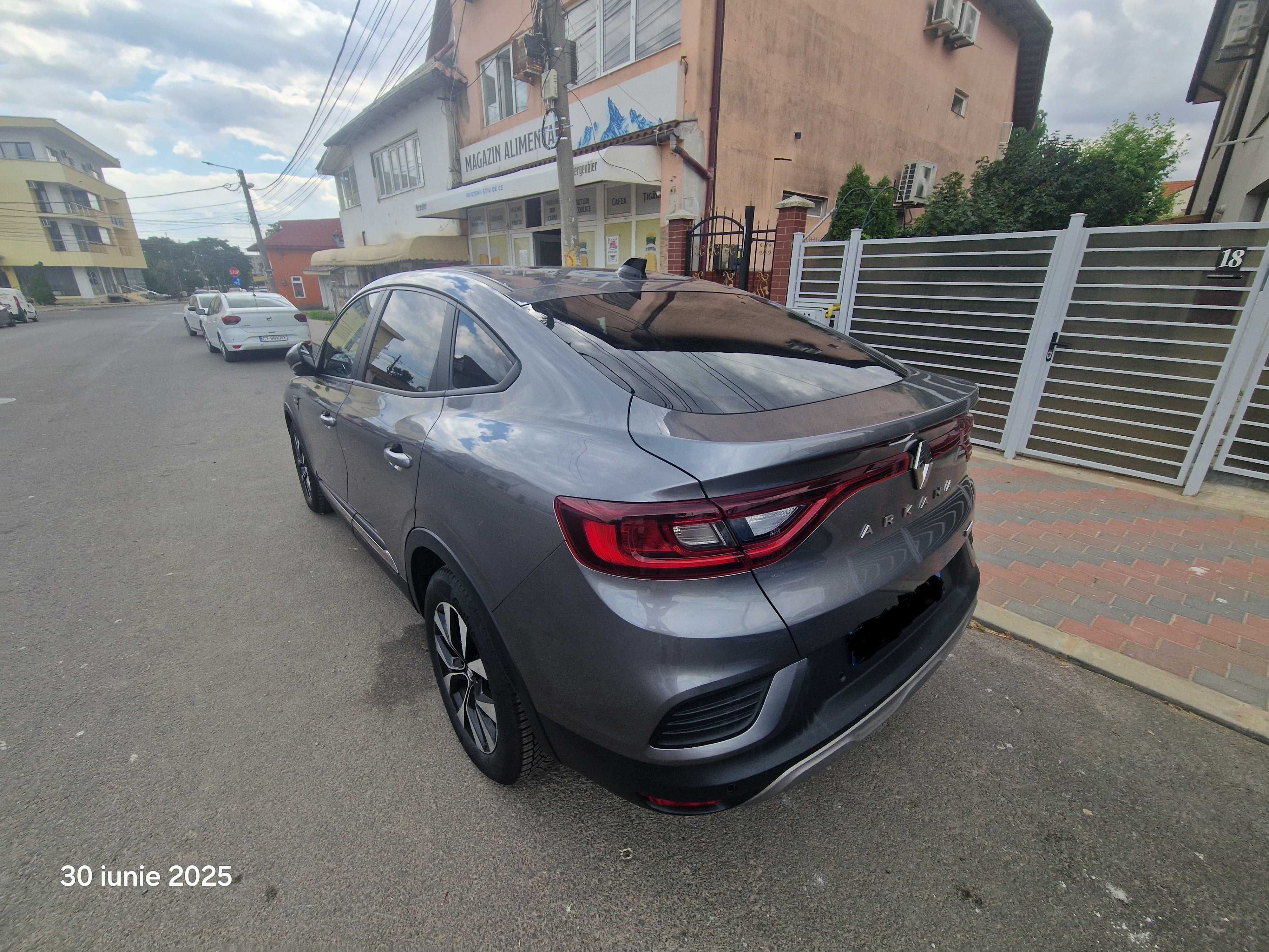 Renault ARKANA 1.6 benzina+2 motoare electrice, E-Tech  Full HYBRID