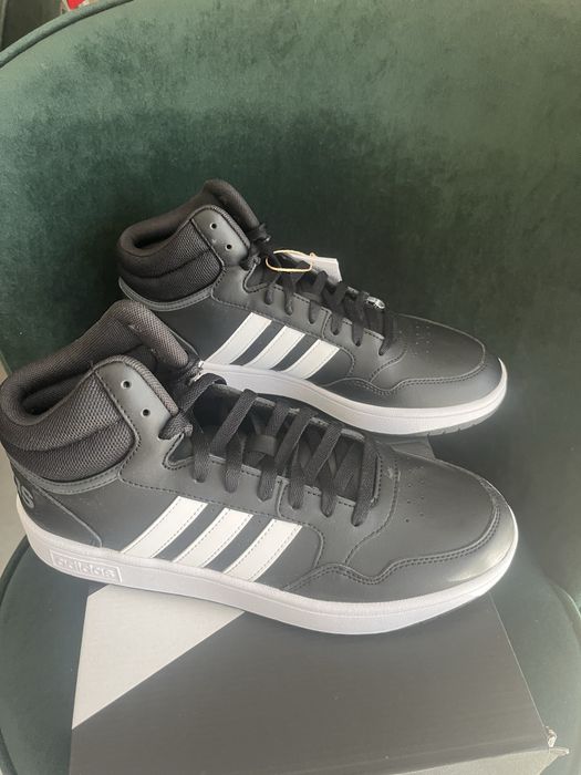 Обувки Adidas Hoops 3.0 MID