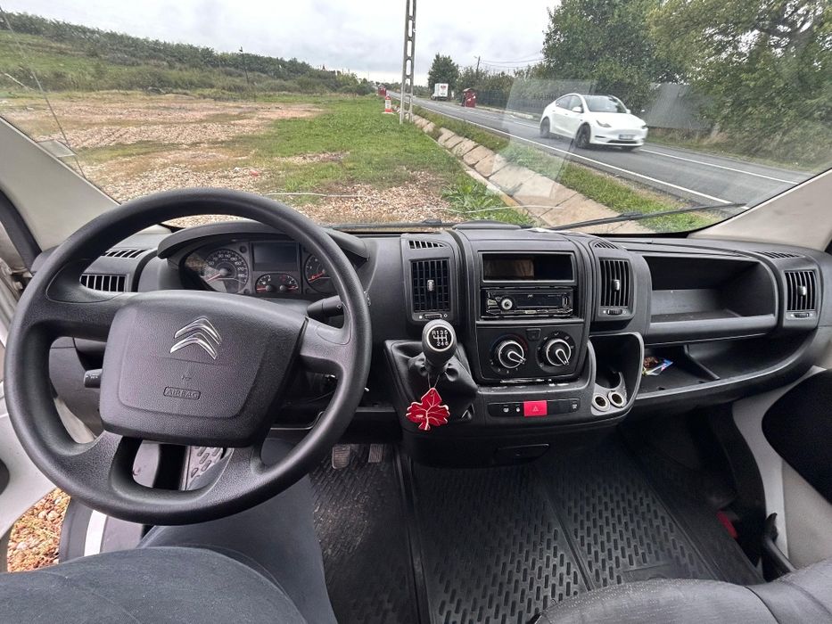 Auto utilitara Citroen Jumper