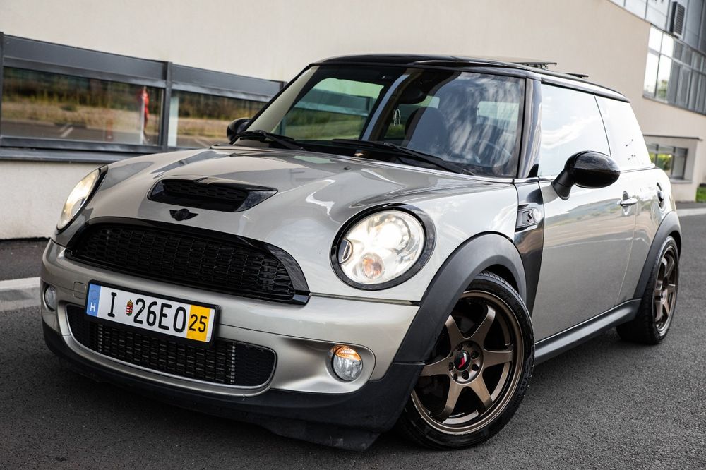 Mini    cooper S
