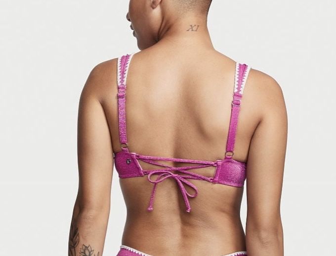 Victoria’s Secret costum baie nou fara eticheta